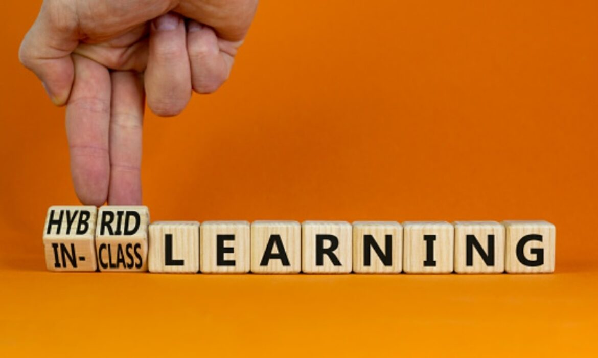 How Hybrid learning has become an adequate Education Model in Higher Education Institutes